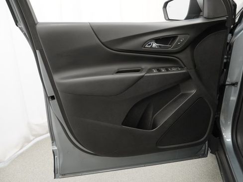 Certified 2024 Chevrolet Equinox LT FWD image 23