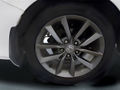 Used 2020 Honda Civic EX image 7