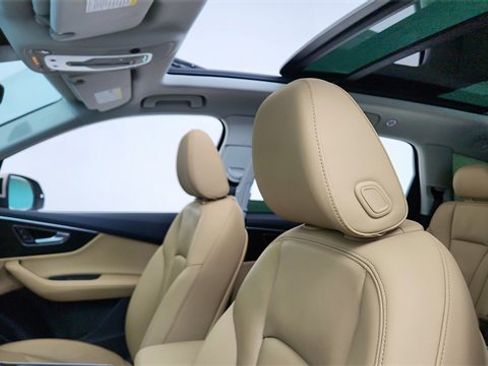 Used 2023 Audi Q7 2.0T Premium Plus w/ Premium Plus Package image 36