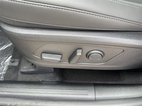 New 2026 Kia Sorento S w/ S Panoramic Sunroof Package image 21