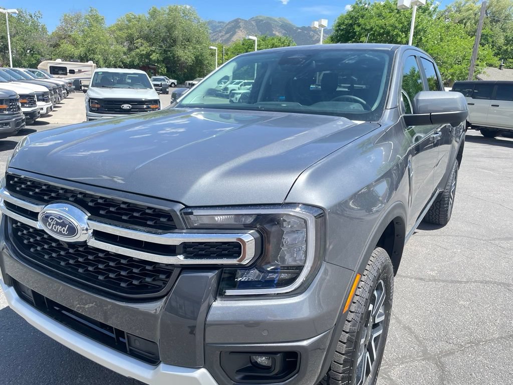 New 2026 Ford Ranger Lariat w/ FX4 Off-Road Package AWD/4WD image 32