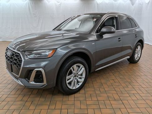 Used 2023 Audi Q5 2.0T Premium image 3