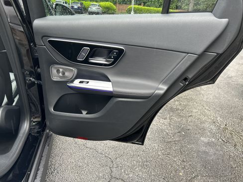 New 2026 Mercedes-Benz GLC 300 image 38