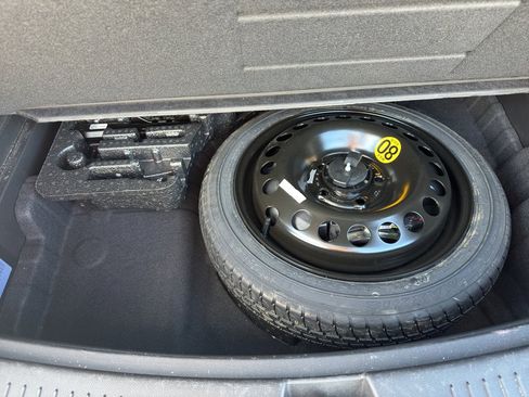 Used 2022 Buick Encore GX Preferred w/ Cold Weather Comfort Package image 12