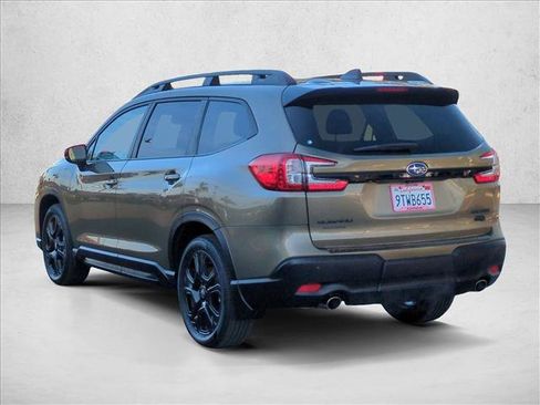 Certified 2025 Subaru Ascent Bronze Edition w/ Onyx Package image 8