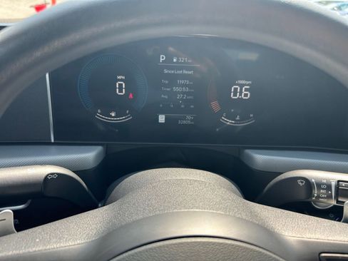 Used 2025 Hyundai Sonata SEL FWD image 35