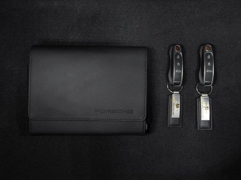 Used 2020 Porsche 911 Carrera S image 59