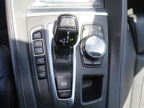 Used 2017 BMW X6 xDrive50i image 19