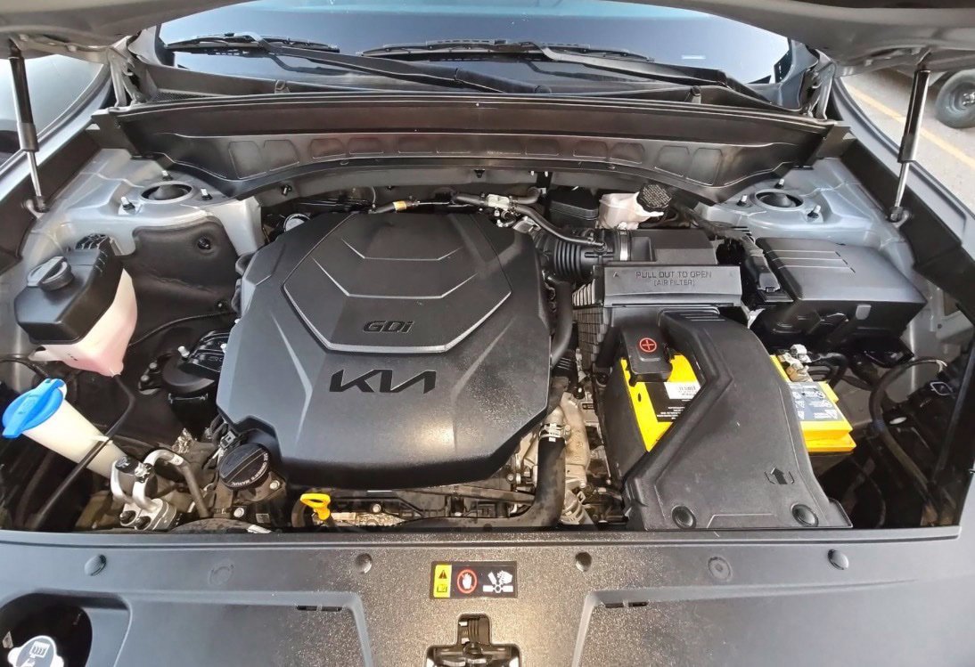 Used 2022 Kia Telluride EX w/ EX Premium Package FWD image 5