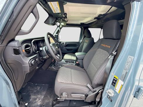 New 2026 Jeep Gladiator Mojave AWD/4WD image 22