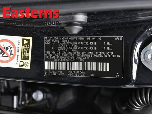 Used 2019 Toyota Highlander XLE AWD/4WD image 38