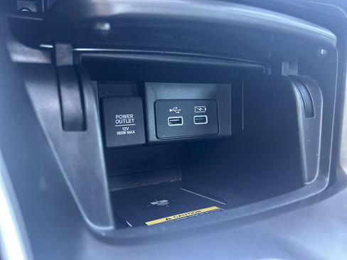 Used 2022 Honda Accord Sport image 12