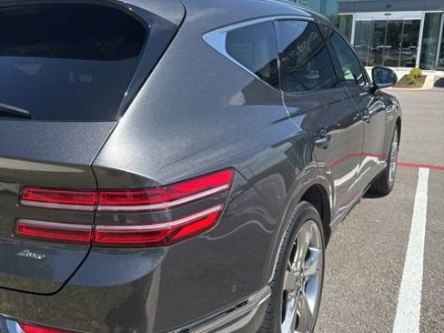 Used 2023 Genesis GV80 2.5T w/ Prestige Package image 7