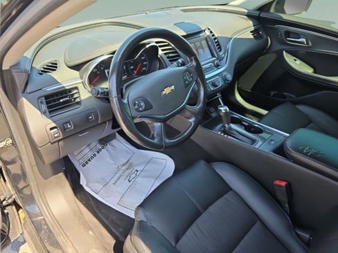 Used 2020 Chevrolet Impala LT FWD image 14
