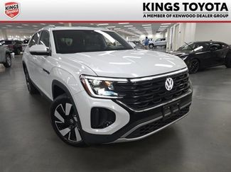 Used 2025 Volkswagen Atlas Cross Sport SEL AWD/4WD video 1