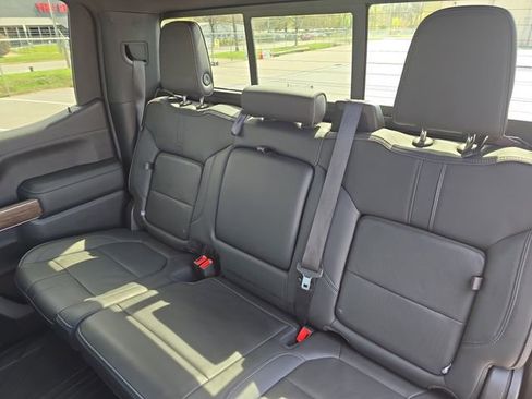 Used 2020 Chevrolet Silverado 1500 High Country w/ LPO, Dark Essentials Package image 13