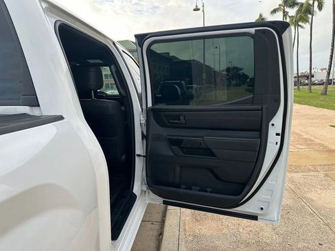 Used 2025 Toyota Tundra SR5 image 16