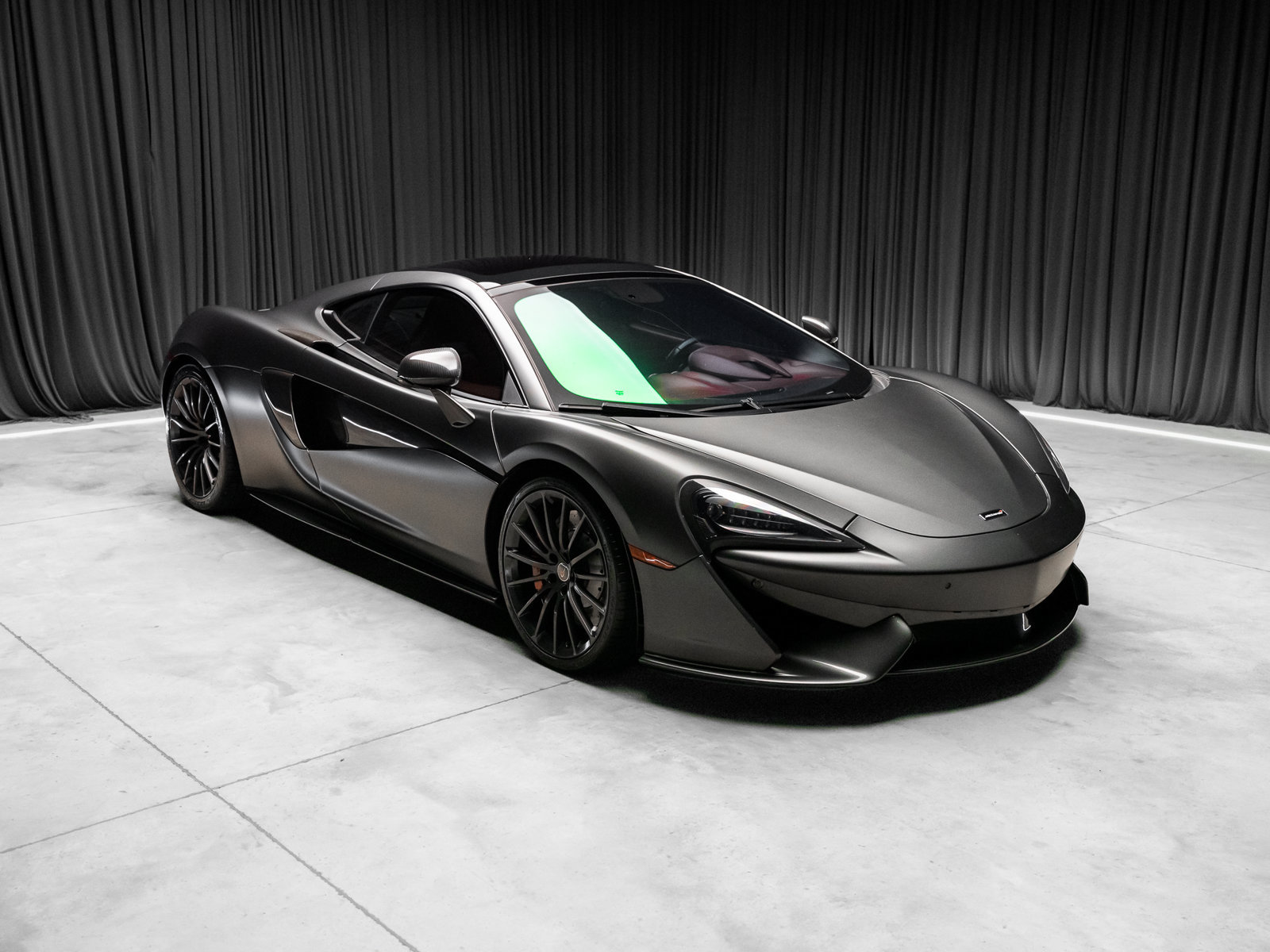 Used 2017 McLaren 570S RWD image 19