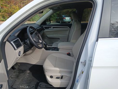 Used 2022 Volkswagen Atlas SE image 9