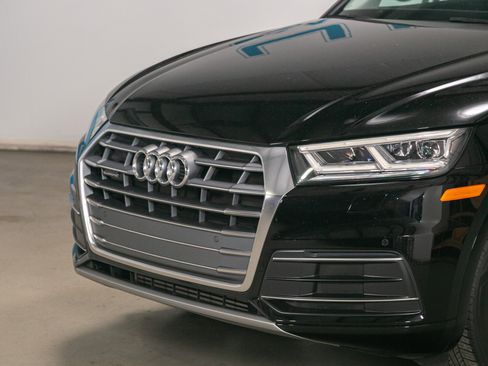 Used 2019 Audi Q5 2.0T Premium Plus w/ Premium Plus Package image 7