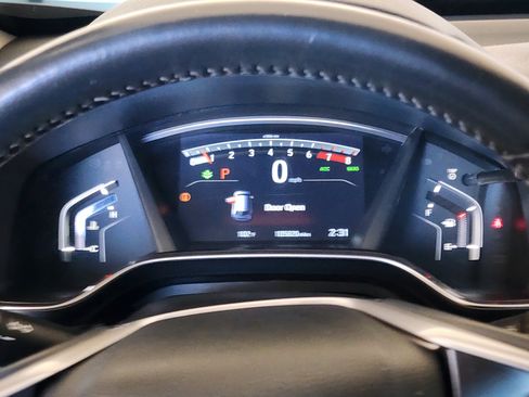 Used 2019 Honda CR-V Touring image 18