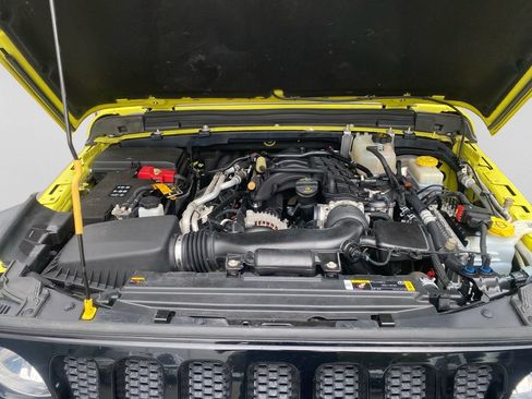 Used 2022 Jeep Wrangler Sport AWD/4WD image 27