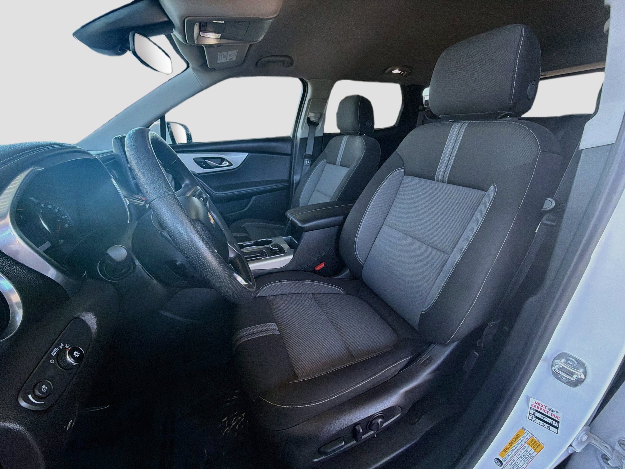 Used 2025 Chevrolet Blazer LT AWD/4WD image 13