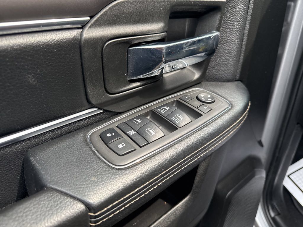 Used 2021 RAM 1500 Warlock AWD/4WD image 13