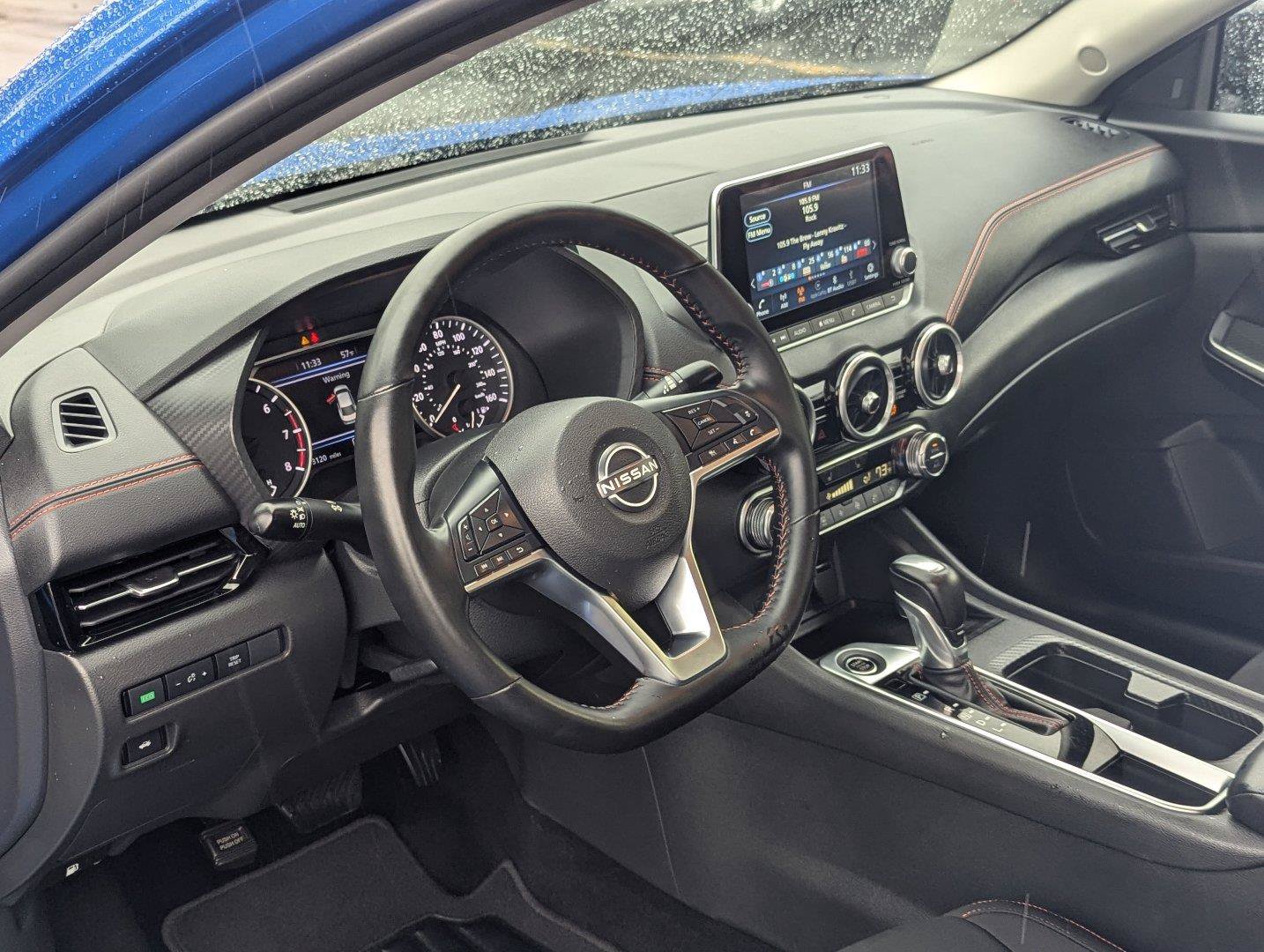 Used 2025 Nissan Sentra SR FWD image 12