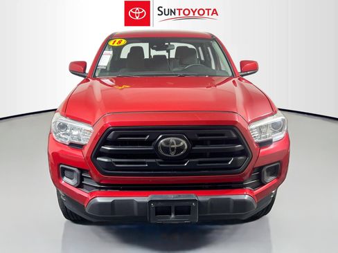 Used 2018 Toyota Tacoma SR image 10