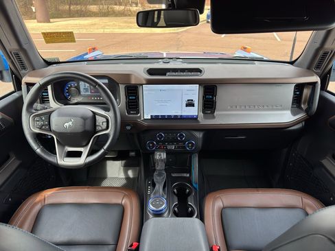 Used 2023 Ford Bronco Outer Banks image 22