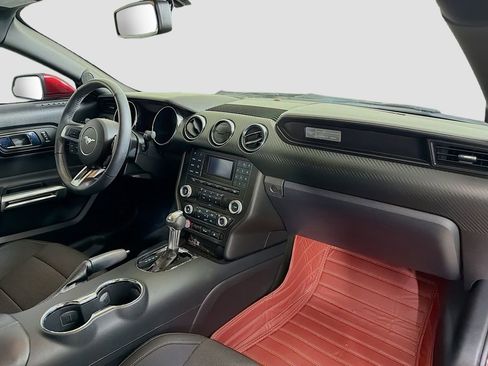 Used 2015 Ford Mustang Coupe image 26