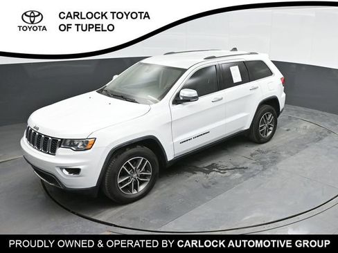 Used 2018 Jeep Grand Cherokee Limited image 33