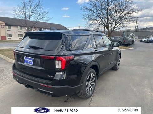 New 2026 Ford Explorer ST-Line image 4