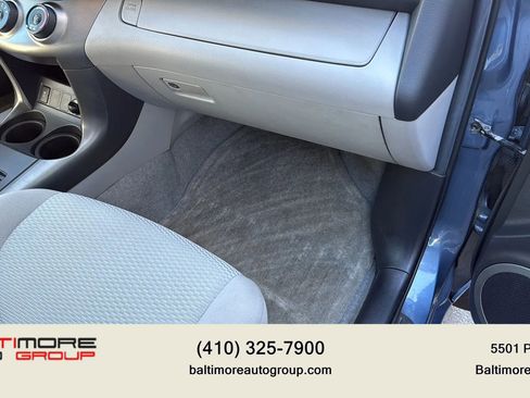 Used 2011 Toyota RAV4 4WD image 18