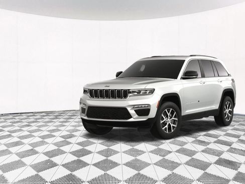 New 2025 Jeep Grand Cherokee Limited image 17