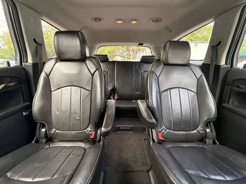 Used 2014 Buick Enclave Premium FWD image 20