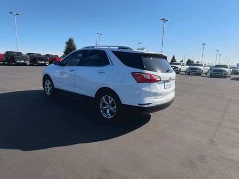 Used 2018 Chevrolet Equinox Premier image 38