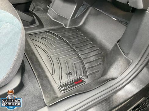 Used 2023 BMW iX xDrive50 w/ Sport Package AWD/4WD image 66