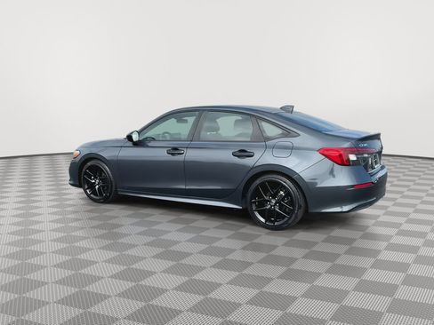 Used 2024 Honda Civic Sport image 6