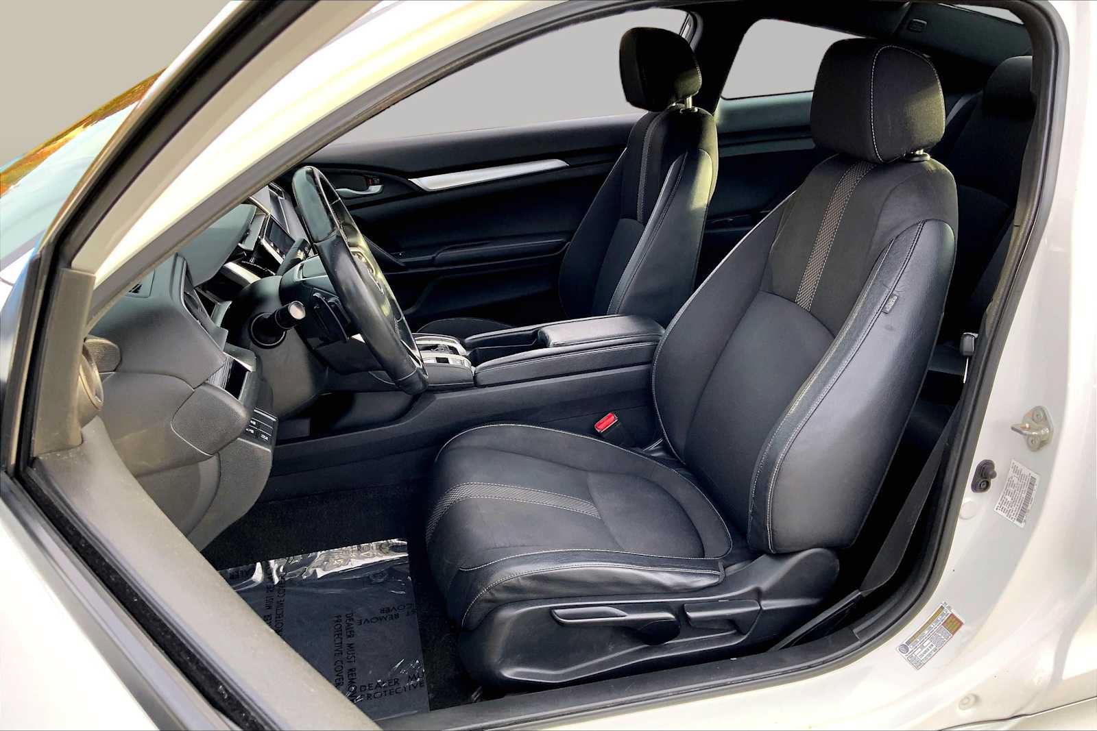Used 2019 Honda Civic Sport image 8
