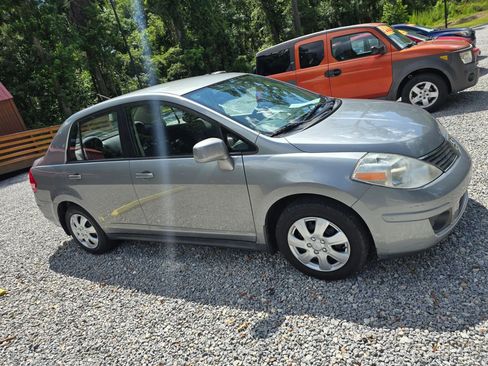 Used 2009 Nissan Versa 1.8 S w/ PWR Pkg image 4
