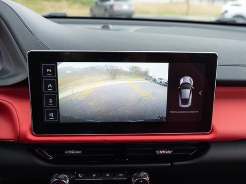 Used 2025 Lotus Emira image 37