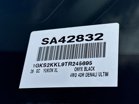 Used 2026 GMC Yukon XL Denali Ultimate w/ LPO, Floor Liner Package image 44