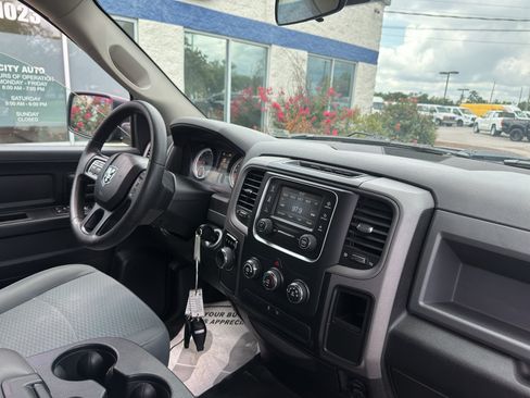 Used 2017 RAM 1500 Tradesman w/ Popular Equipment Group RWD image 12