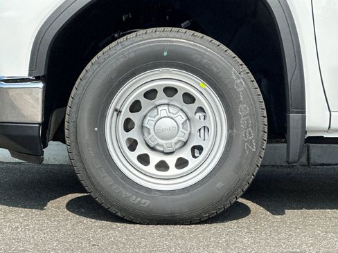 New 2026 GMC Sierra 1500 SLE RWD image 24