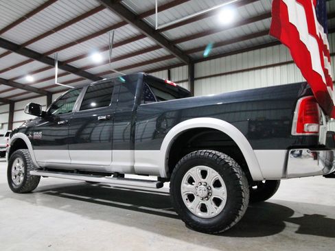 Used 2016 RAM 2500 Laramie image 8