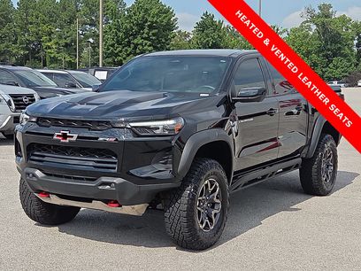 Used 2024 Chevrolet Colorado ZR2 w/ ZR2 Convenience Package III