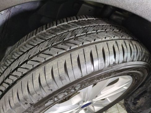 Used 2017 Ford Escape SE FWD image 28