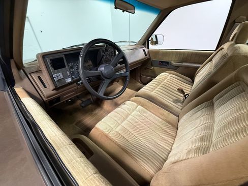 Used 1994 GMC Sierra 1500 2WD Regular Cab image 53